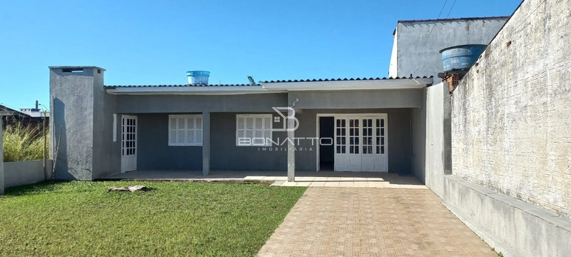 Casa à Venda em Atlântida Sul – Comercial e/ou Residencial!: 1ª foto da galeria de imagens do imóvel