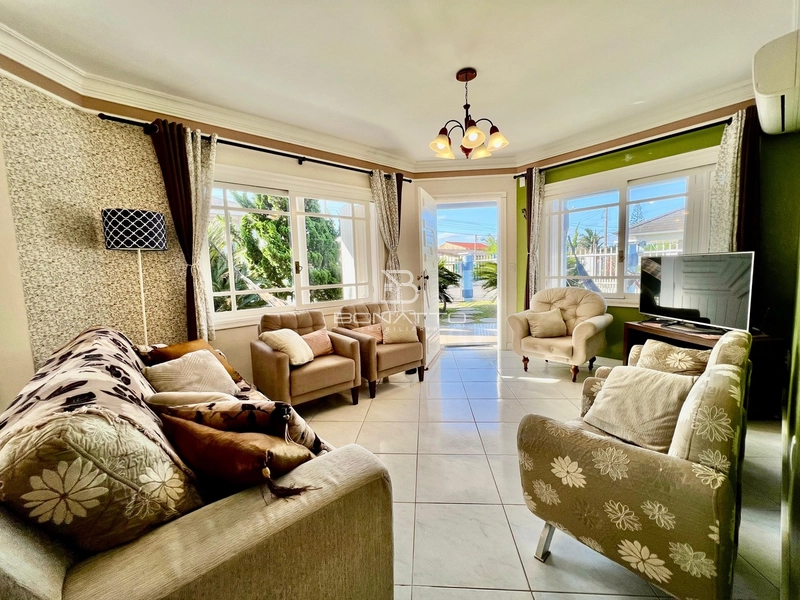 Casa em Rainha do Mar: 5ª foto da galeria de imagens do imóvel