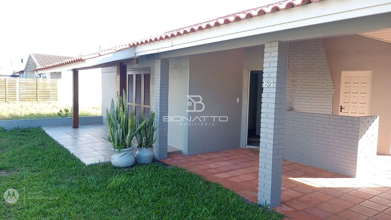 Casa Atlântida Sul 50mts do Mar: 2ª foto da galeria de imagens do imóvel