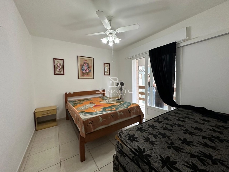 Apartamento no centro e uma quadra do mar: 5ª foto da galeria de imagens do imóvel