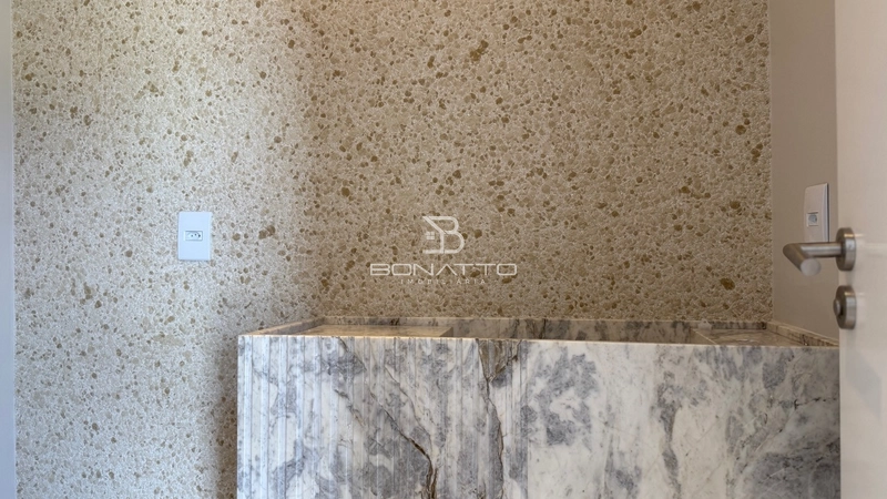 Sobrado de Alto Padrão: 38ª foto da galeria de imagens do imóvel