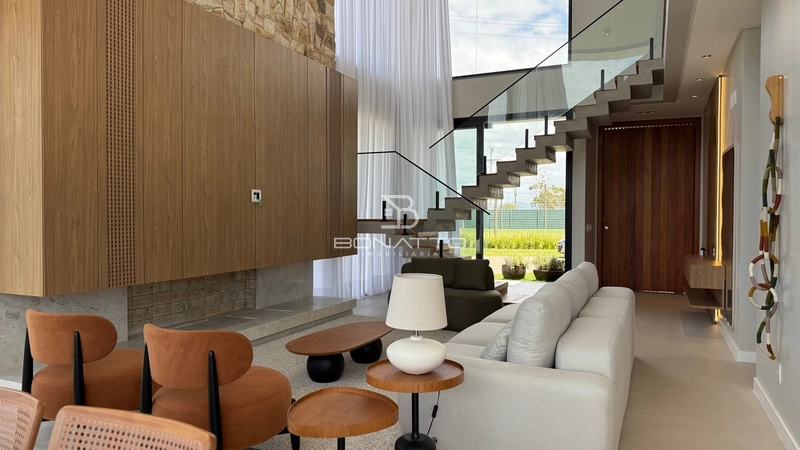 Sobrado de Alto Padrão: 31ª foto da galeria de imagens do imóvel