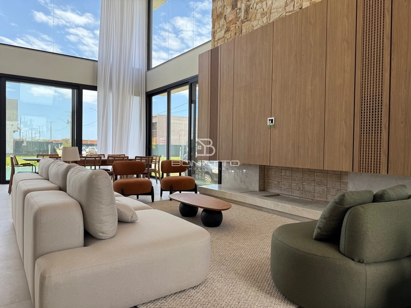 Sobrado de Alto Padrão: 16ª foto da galeria de imagens do imóvel