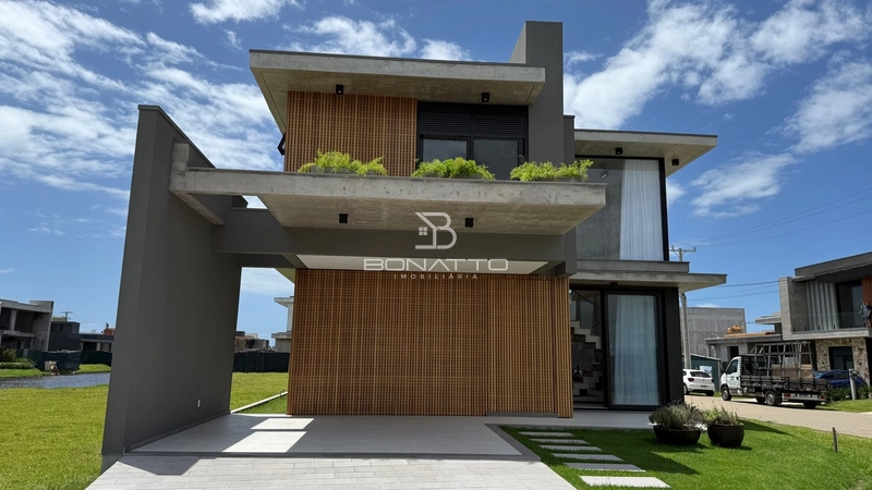 Sobrado de Alto Padrão: 37ª foto da galeria de imagens do imóvel