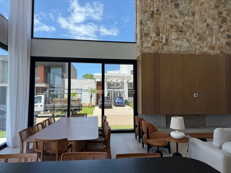 Sobrado de Alto Padrão: 22ª foto da galeria de imagens do imóvel