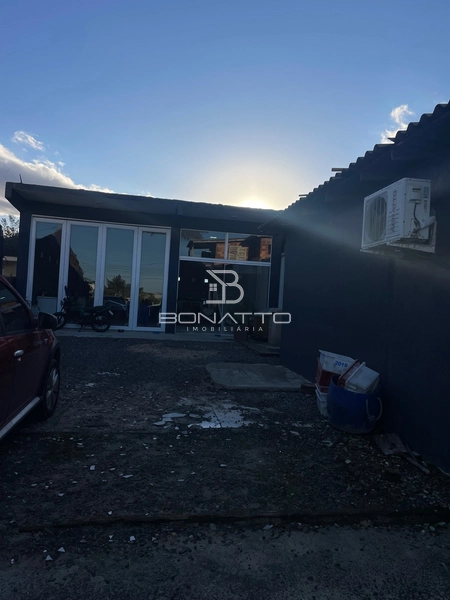 Sobrado pronto pra construir pra cima!: 4ª foto da galeria de imagens do imóvel