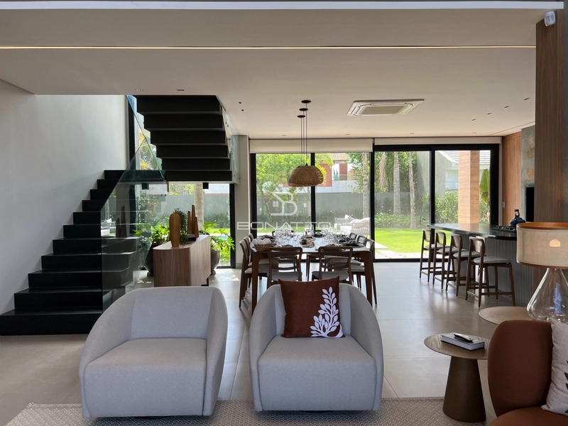 Sobrado de Alto Padrão em Atlântida: 8ª foto da galeria de imagens do imóvel