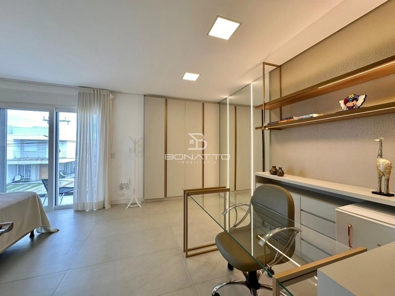 Murano: 20ª foto da galeria de imagens do imóvel