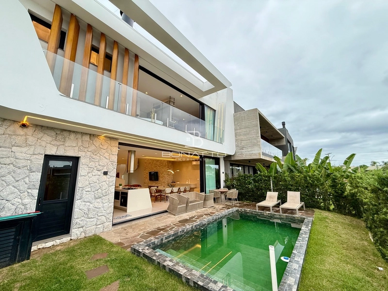 Beira lago em condomínio fechado: 20ª foto da galeria de imagens do imóvel