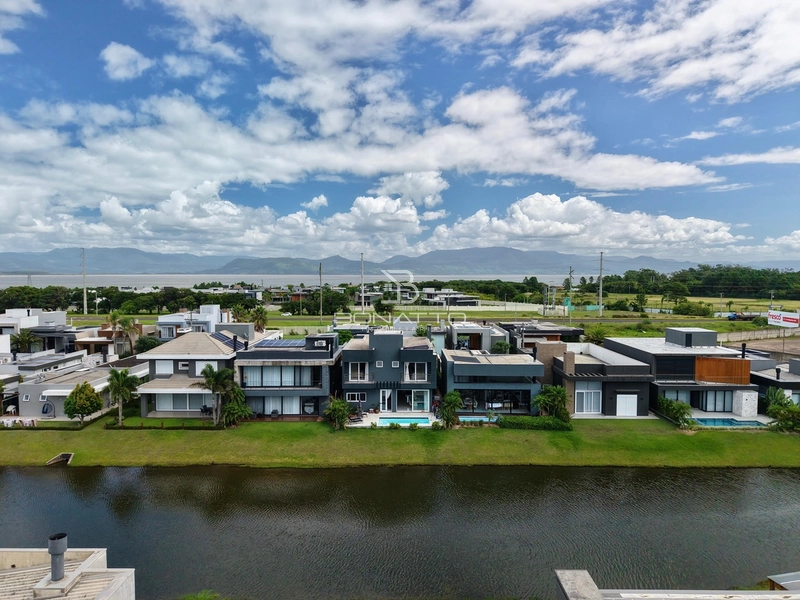 Acesso a lagoa: 45ª foto da galeria de imagens do imóvel