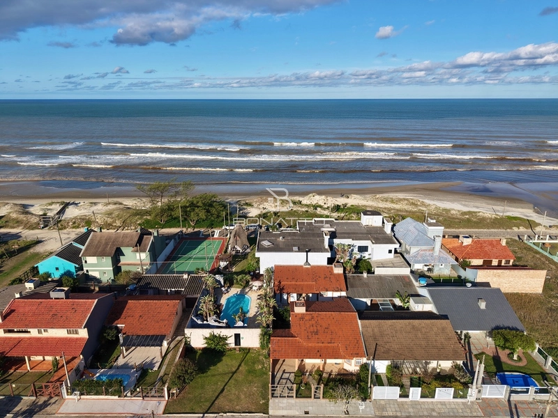 Casa na beira mar: 68ª foto da galeria de imagens do imóvel