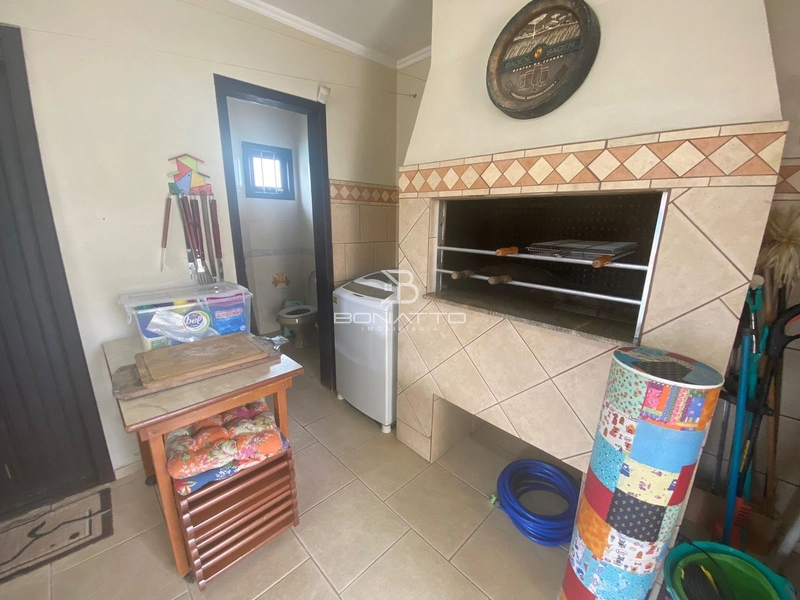 Casa em Atlântida Sul: 11ª foto da galeria de imagens do imóvel