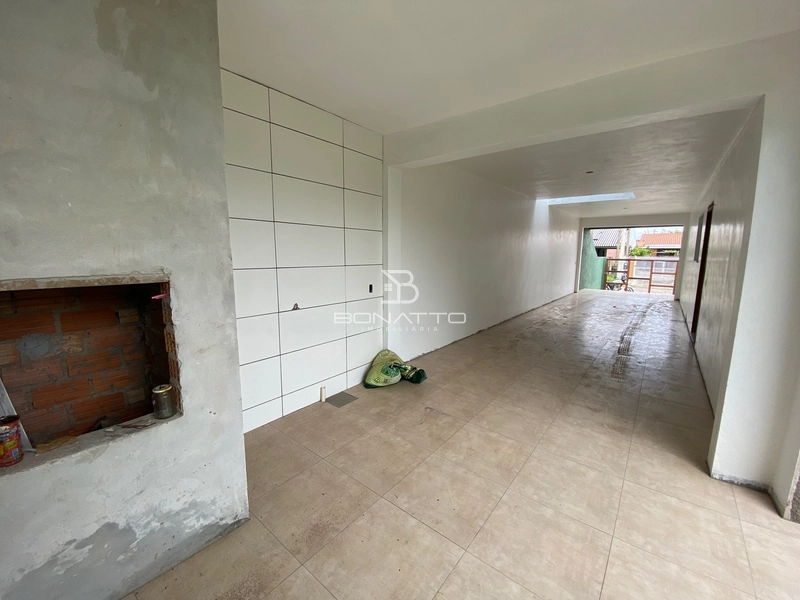Casa em Atlântida Sul: 11ª foto da galeria de imagens do imóvel