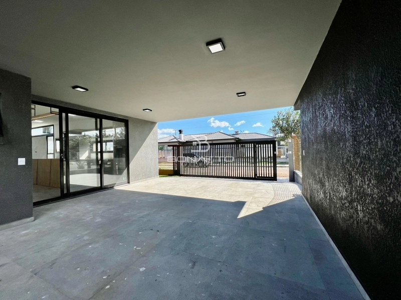 Casa à venda de esquina com 160 m² em Atlântida Sul: 15ª foto da galeria de imagens do imóvel