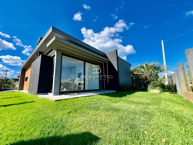 Casa à venda de esquina com 160 m² em Atlântida Sul: 8ª foto da galeria de imagens do imóvel