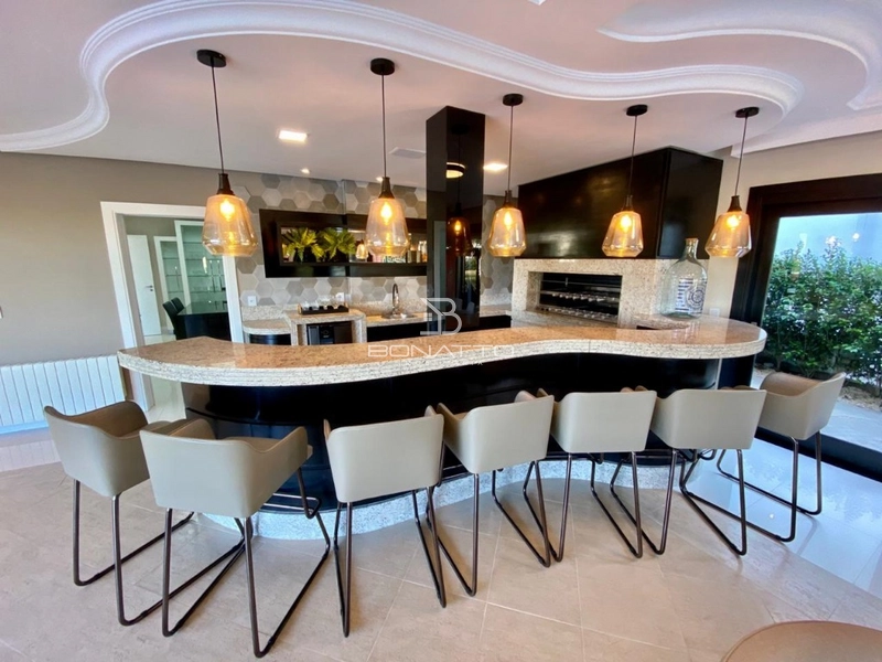 Casa a venda no Condomínio Ilhas Park com 5 suites: 8ª foto da galeria de imagens do imóvel