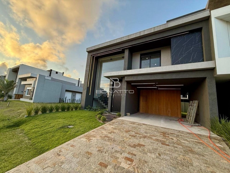 LINDA CASA NO SUNSET: 2ª foto da galeria de imagens do imóvel