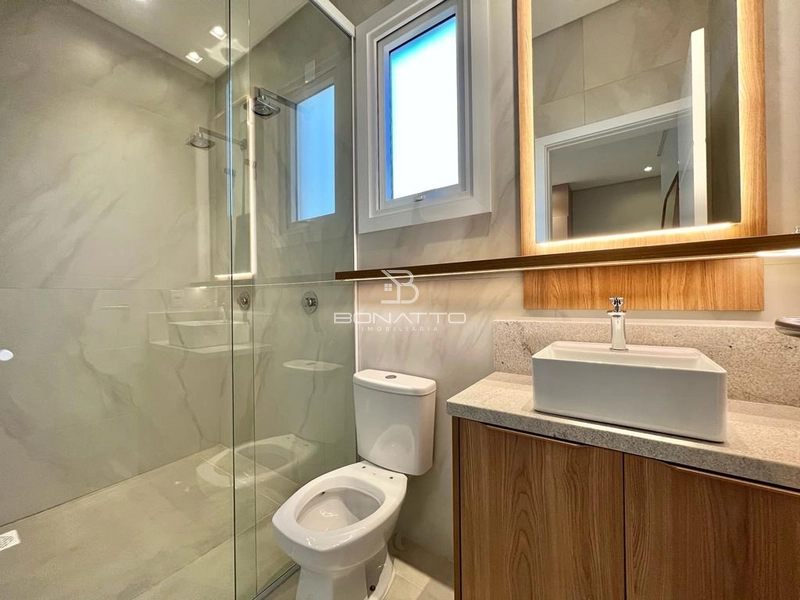 Casa no condomínio Costa Serena, mobiliada e decorada, beira lago: 19ª foto da galeria de imagens do imóvel