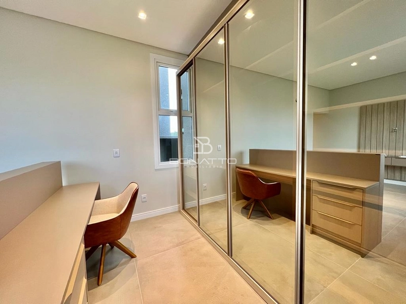 Casa no condomínio Costa Serena, mobiliada e decorada, beira lago: 25ª foto da galeria de imagens do imóvel