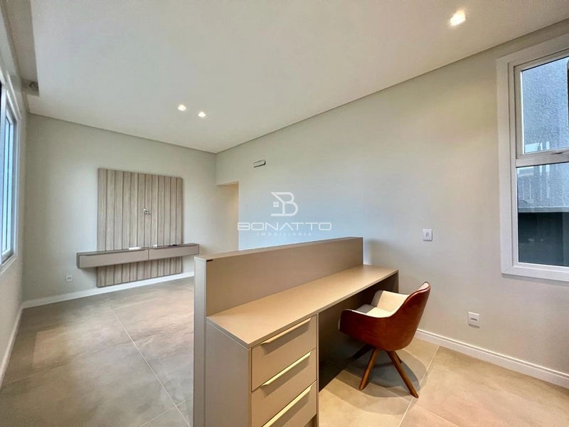 Casa no condomínio Costa Serena, mobiliada e decorada, beira lago: 26ª foto da galeria de imagens do imóvel