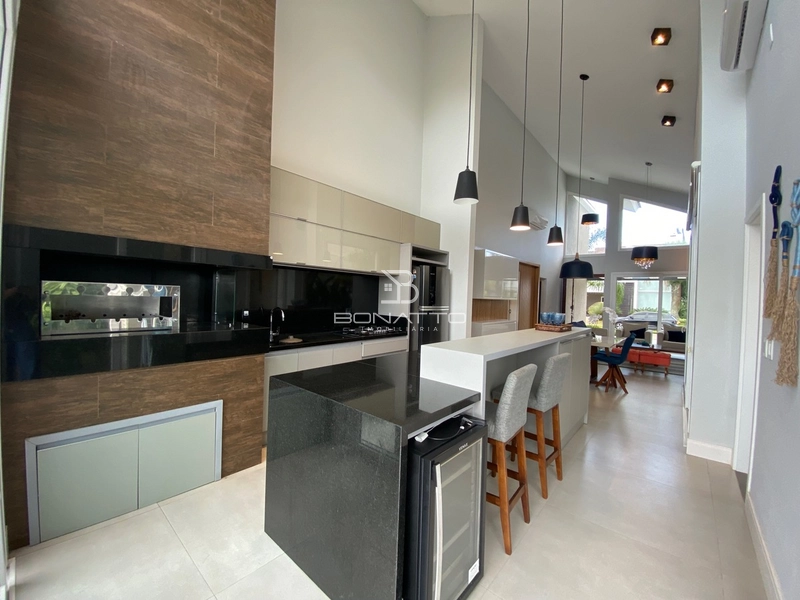 Casa Térrea Beira Lago: 26ª foto da galeria de imagens do imóvel