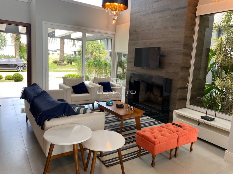 Casa Térrea Beira Lago: 22ª foto da galeria de imagens do imóvel