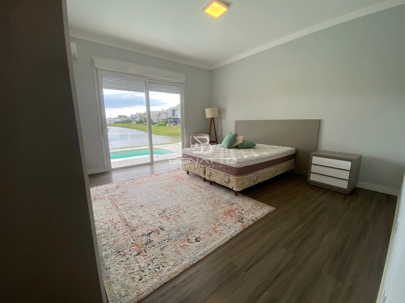 Casa Térrea Beira Lago: 12ª foto da galeria de imagens do imóvel