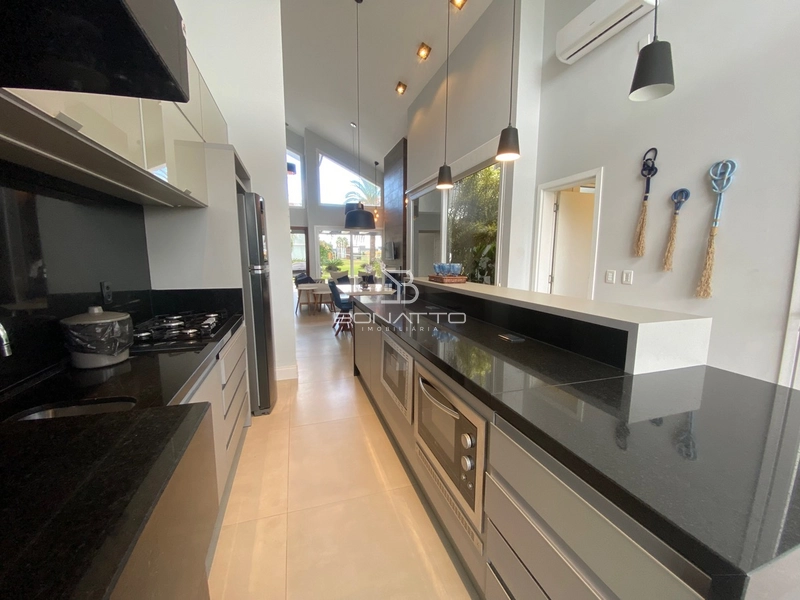 Casa Térrea Beira Lago: 15ª foto da galeria de imagens do imóvel