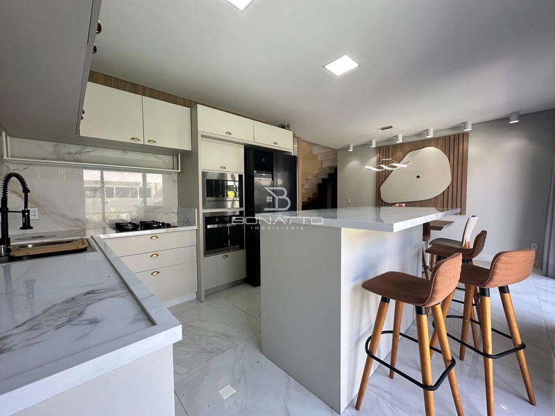 Sobrado à Venda: 25ª foto da galeria de imagens do imóvel