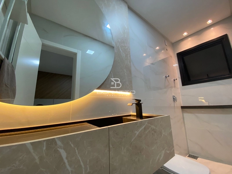 Sobrado à Venda: 8ª foto da galeria de imagens do imóvel