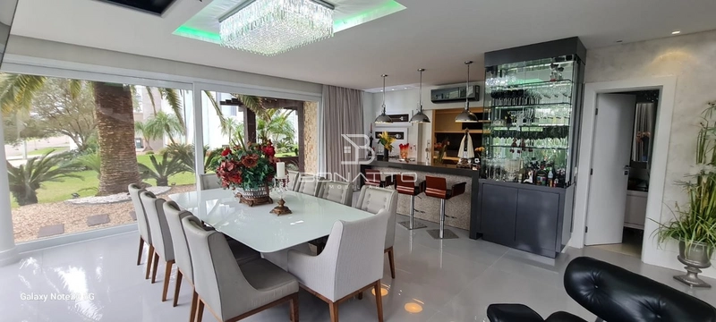 Casa a venda de esquina com 5 suites no Condomínio Capão Ilhas Resort: 4ª foto da galeria de imagens do imóvel