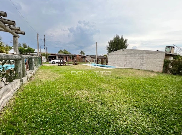 Casa com piscina à venda: 14ª foto da galeria de imagens do imóvel