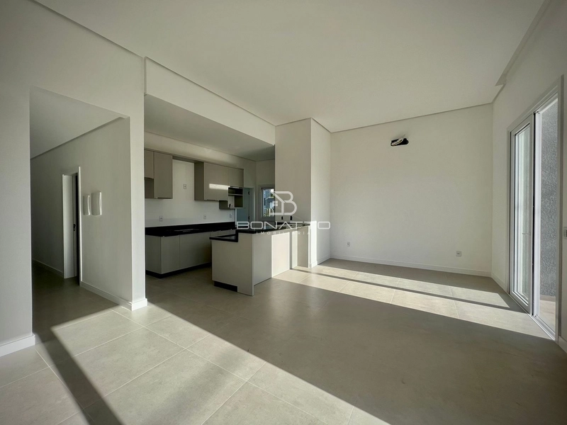 Casa térrea com piscina: 4ª foto da galeria de imagens do imóvel