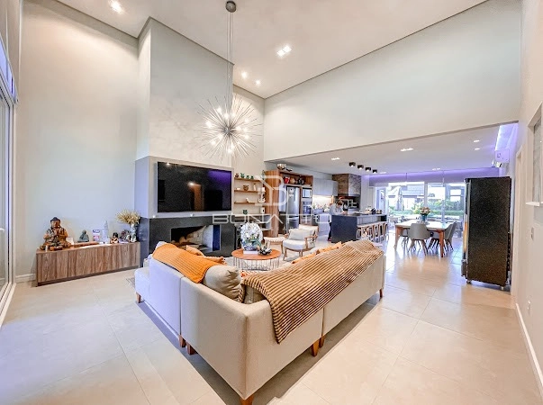 Casa térrea beira lago: 5ª foto da galeria de imagens do imóvel
