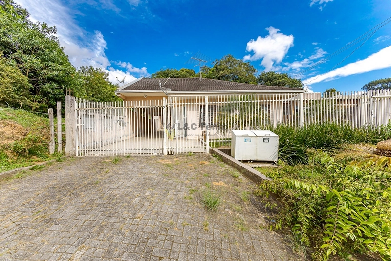 CASA EM COLOMBO: 58ª foto da galeria de imagens do imóvel