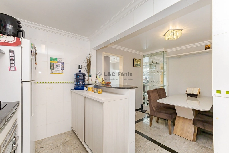 CASA EM COLOMBO: 31ª foto da galeria de imagens do imóvel