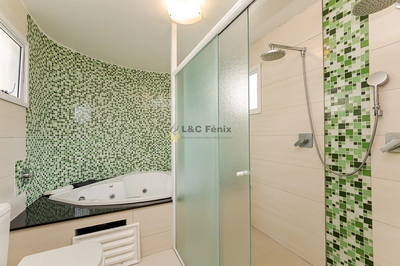 CASA EM COLOMBO: 15ª foto da galeria de imagens do imóvel