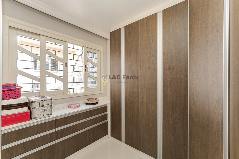 CASA EM COLOMBO: 23ª foto da galeria de imagens do imóvel