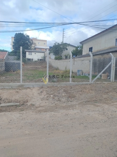 TERRENO URBANO: 4ª foto da galeria de imagens do imóvel