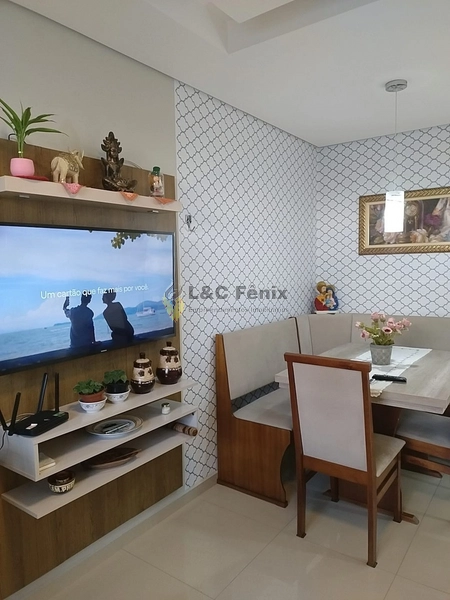 APARTAMENTO PINHAIS: 1ª foto da galeria de imagens do imóvel