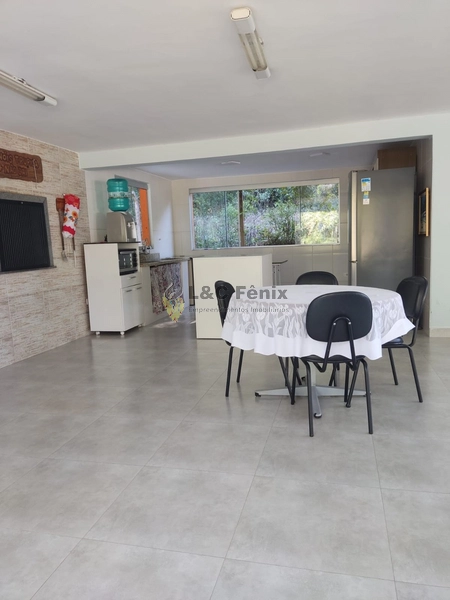 CHACARA EM CAMPO LARGO: 4ª foto da galeria de imagens do imóvel