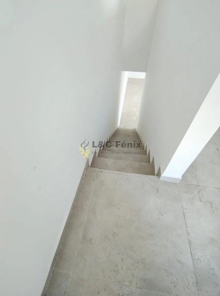 SOBRADO EM  COLOMBO: 15ª foto da galeria de imagens do imóvel