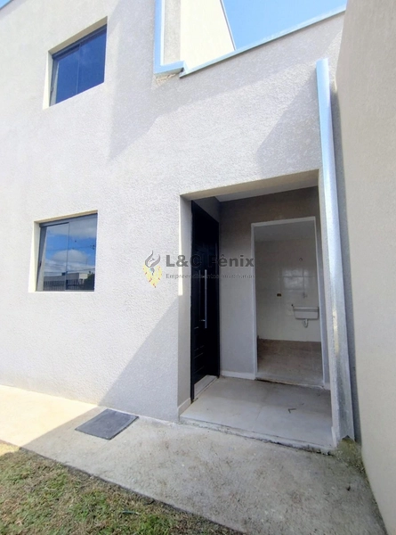 SOBRADO EM  COLOMBO: 4ª foto da galeria de imagens do imóvel