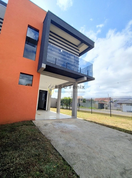 SOBRADO EM  COLOMBO: 2ª foto da galeria de imagens do imóvel