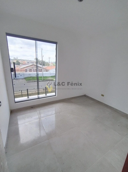 SOBRADO EM  COLOMBO: 16ª foto da galeria de imagens do imóvel