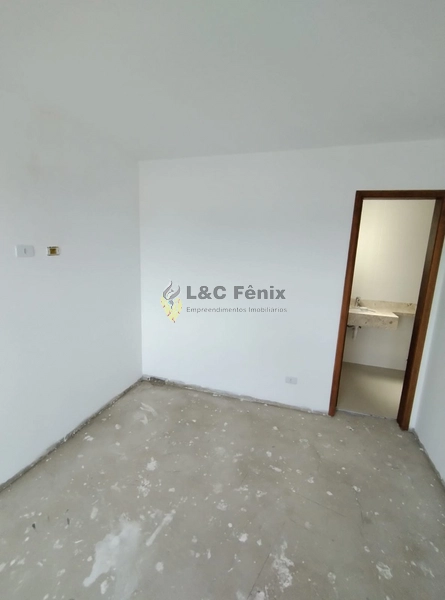 SOBRADO BAIRRO ROÇA GRANDE: 13ª foto da galeria de imagens do imóvel