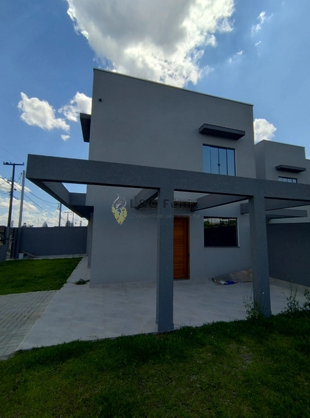 SOBRADO BAIRRO ROÇA GRANDE