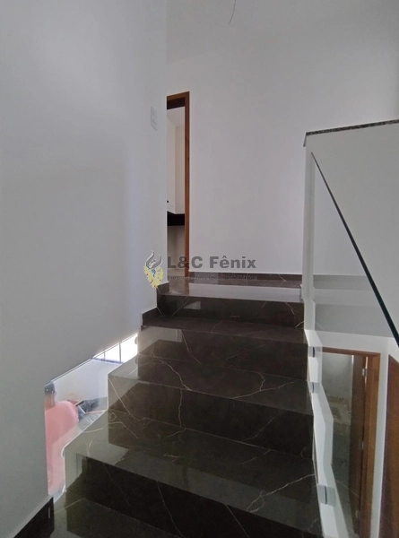 SOBRADO BAIRRO ROÇA GRANDE: 15ª foto da galeria de imagens do imóvel