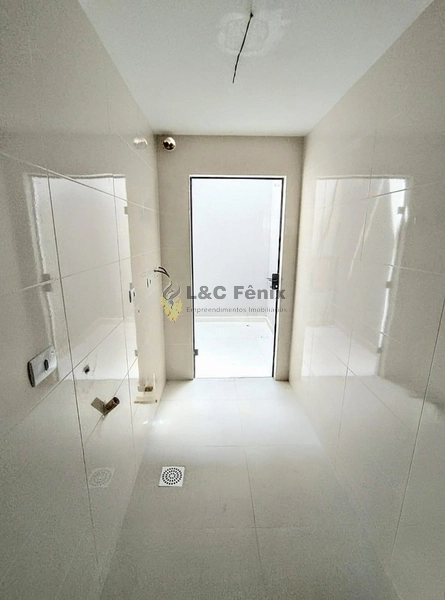 SOBRADO BAIRRO ROÇA GRANDE: 6ª foto da galeria de imagens do imóvel