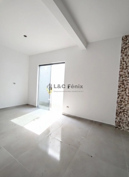 SOBRADO EM COLOMBO PRONTP PARA MORAR: 10ª foto da galeria de imagens do imóvel